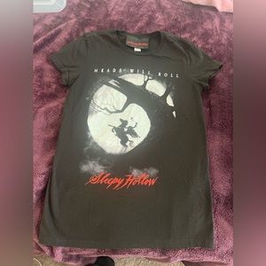 Le femme en Noir Sleepy Hollow small worn only 2 times. Photos are light